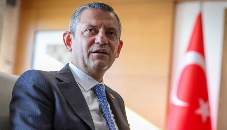 Özgür Özel açıkladı: 'İBB'ye, İstanbul Barosu'na kayyum bilgisi geldi'
