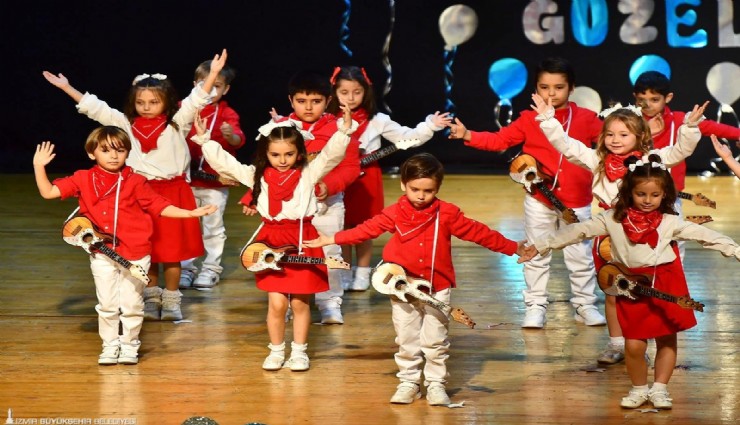 Yuvalarda 23 Nisan coşkusu