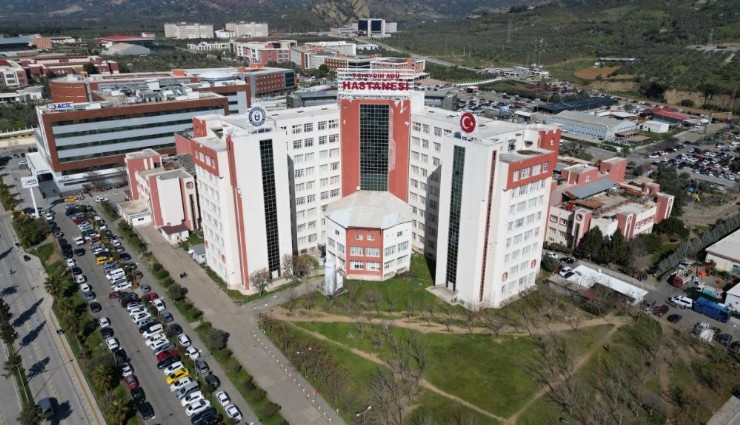 ADÜ'de skandal gelişme: Profesör ve sekreteri 'rüşvet' iddiasıyla gözaltında