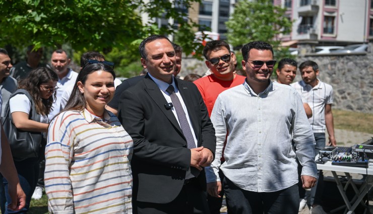 Bornova’da fidanlar toprakla buluştu, gönüller birbirine kavuştu