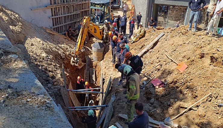 İstanbul'da inşaat alanında göçük: 1 işçi hayatını kaybetti
