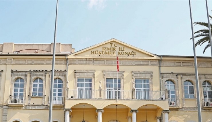İzmir Valiliği'nden deprem açıklaması: Olumsuzluk yok
