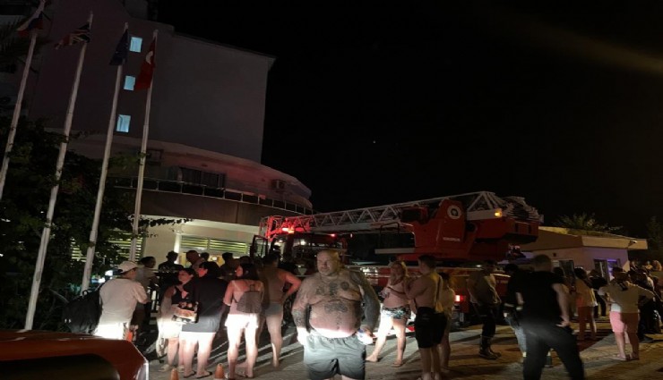 Beş yıldızlı otelde yangın paniği: 3 turist hastaneye sevk edildi, 622 turist civar otellere yerleştirildi