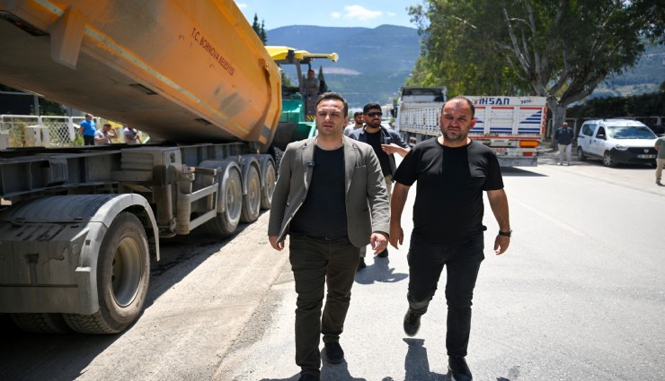 Bornova Belediyesi’nden gece-gündüz süren kapsamlı yenileme atağı
