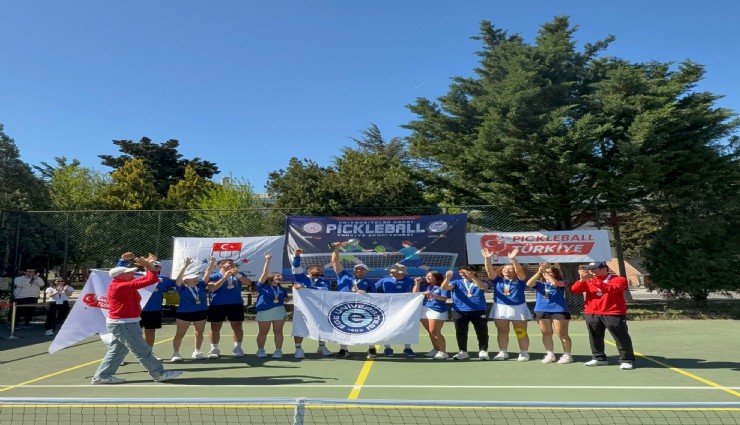 Ege Üniversitesi Pickleball Takımı Türkiye şampiyonu oldu