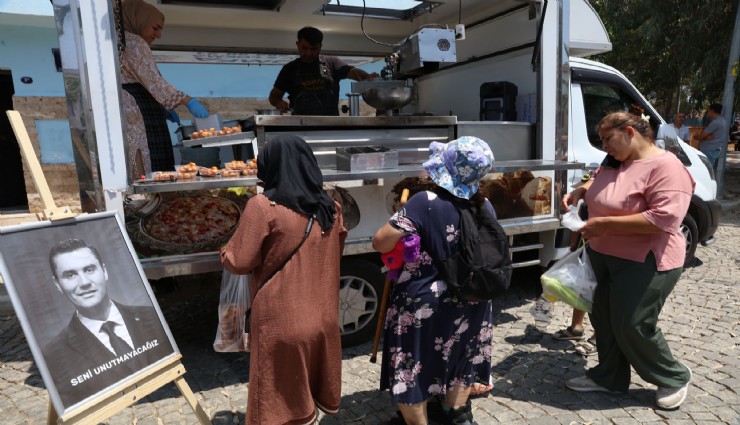 Güzelbahçe’de Ferdi Zeyrek Adına Lokma Döküldü