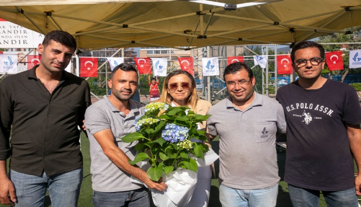 Güzelbahçe’de önce açılış sonra bayramlaşma