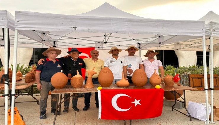 Türk çömlek ustaları Fransa'da gurur yaşattı