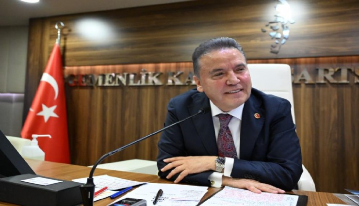 Antalya Büyükşehir Belediye Başkanı Muhittin Böcek geçici olarak görevden uzaklaştırldı