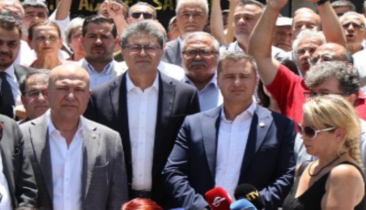 CHP’den İzmir Adliyesi önünde gözaltı tepkisi: 