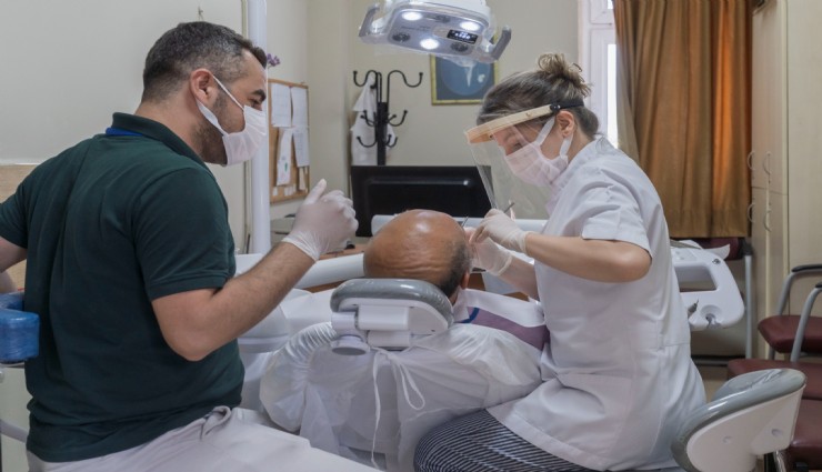 Eşrefpaşa Hastanesi’nde diş tedavisi hem kolay hem erişilebilir