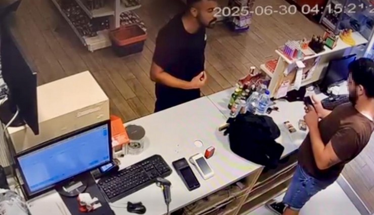 İki paket sigara için kasiyeri bıçakladılar
