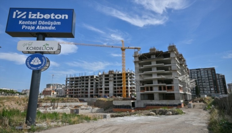 İzmir Büyükşehir Belediyesi’nden kentsel dönüşüm projeleri hakkında açıklama: 'Gecikmeler geçen dönemden, mağduriyetleri gidereceğiz'