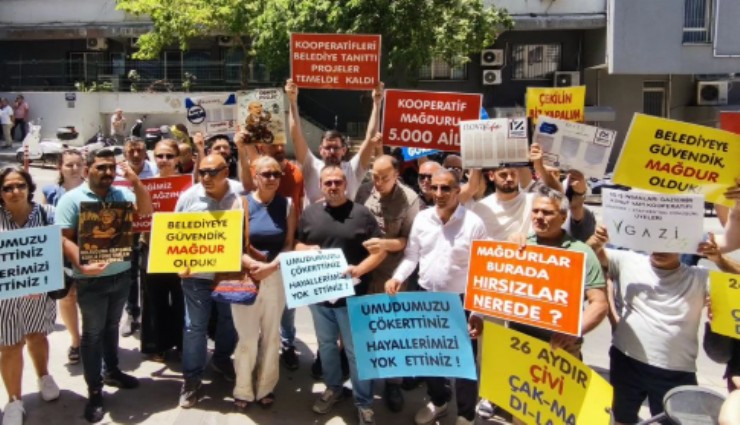 İzmir kooperatif mağdurlardan emniyet önünde eylem: Ev hayalimizi çaldılar