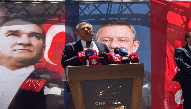 CHP lideri Özel'den İzmir Cumhuriyet Başsavcısına:  İstanbul'dakine özeniyorsa aynı muammeleyi görür