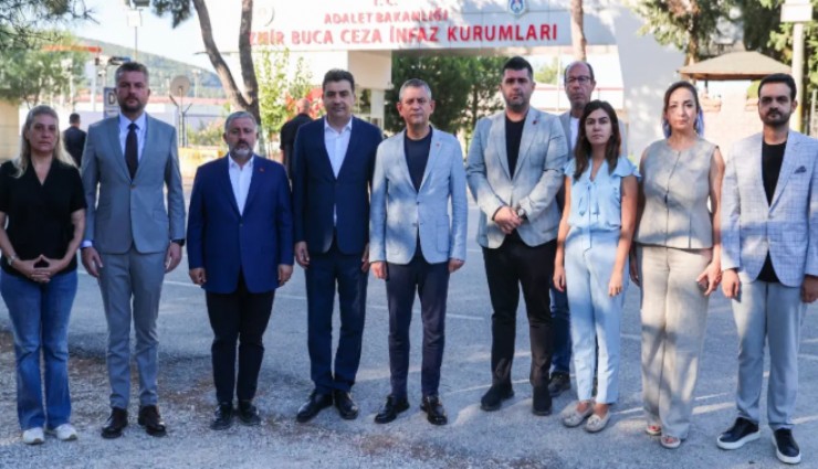 Özgür Özel'den Şenol Aslanoğlu ve Tunç Soyer'e ziyaret: Mağduriyet dolandırıcılık gibi ifade ediliyor