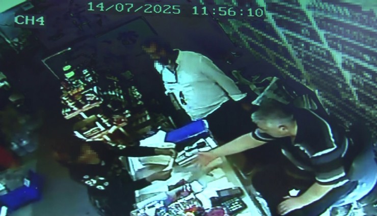 Sivas'ta dilencinin günlük hasılatı şaşırttı: 4 Bin TL’yi bozdurmak isteyince gerçek ortaya çıktı