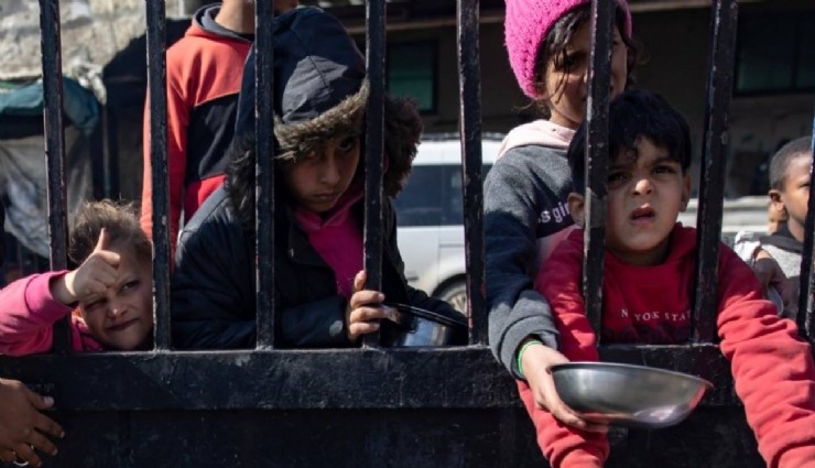 Gazze’de son 24 saatte biri çocuk 11 sivil açlıktan hayatını kaybetti