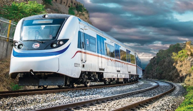 İZBAN'da seferler iptal: TCDD memurları grevde