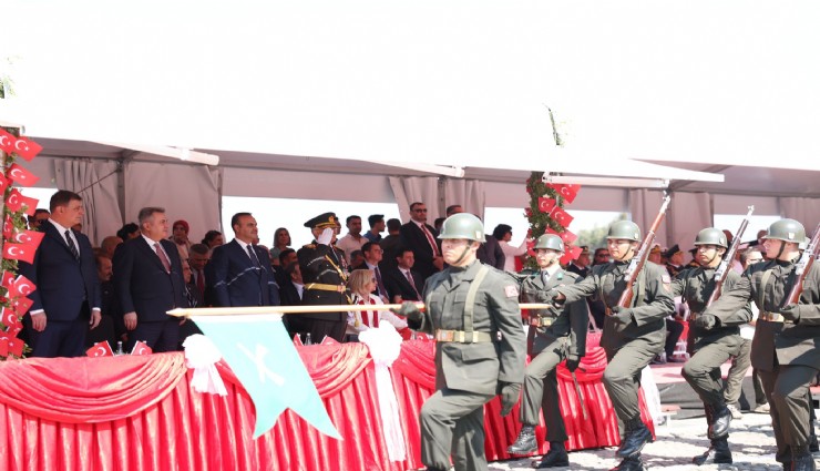 İzmir’de 30 Ağustos Zafer Bayramı coşkusu için hazırlıklar tamamlandı
