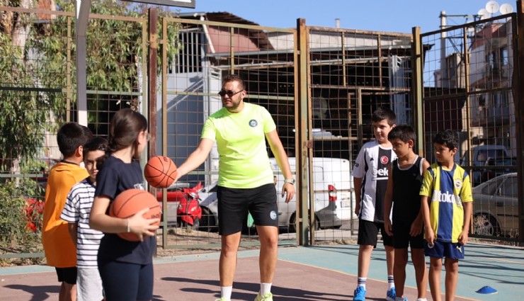 Karabağlar’lı çocuklar bu yaz mahallede sporla buluşuyor