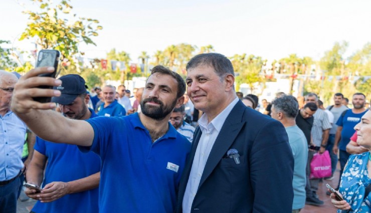 Tugay, Kültürpark Göl Gazinosu’nu işçilerle açtı