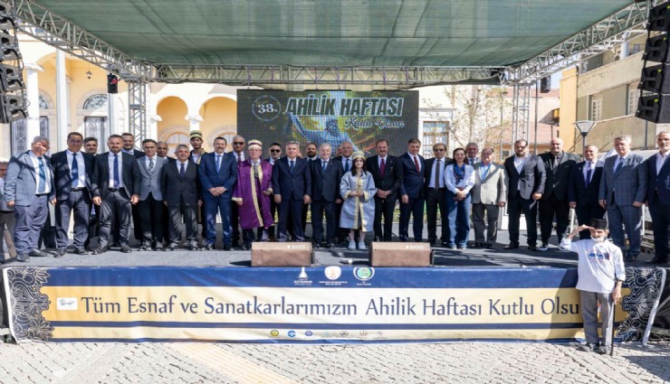 Hedef İzmir'in çarşı ve pazrlarını canlandırmak