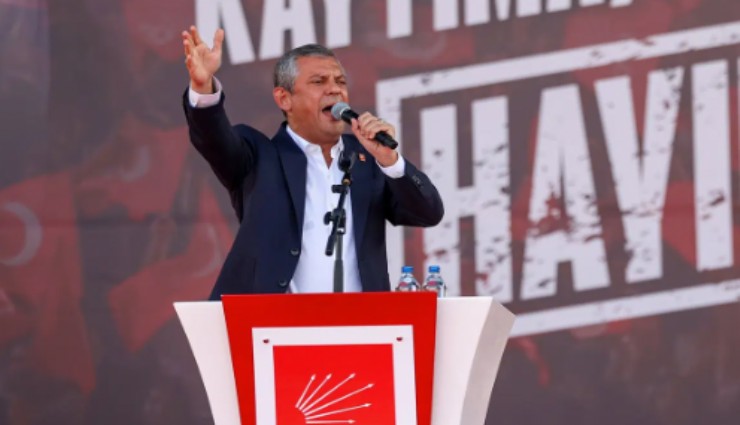 Ertelenen 'kurultay davası' sonrası Özgür Özel'den ilk mesaj