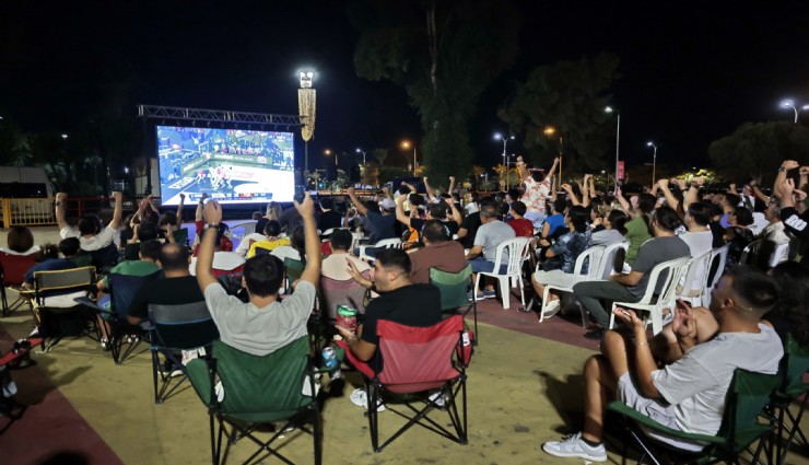 Final heyecanı Konak’ta dev ekranlarda yaşanacak