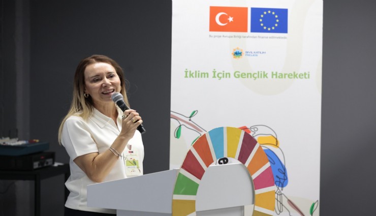 Gençler iklim eylemi için Konak’ta zirve yaptı