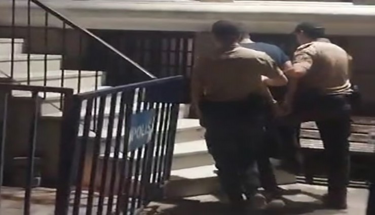 İzmir'de 13 yıl hapis cezasıyla aranan hırsız yakalandı