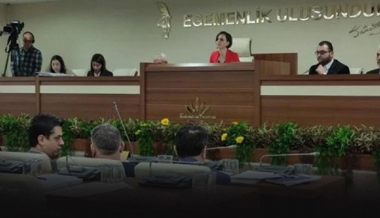 Karabağlar'da toplantı krizi: MHP'li, AK Partili ve bazı CHP'li üyeler katılmayınca meclis yapılamadı