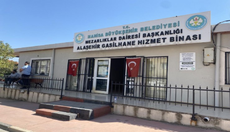 Manisa’da bahçede ağaç keserken spiral kazası: 77 yaşındaki adam hayatını kaybetti