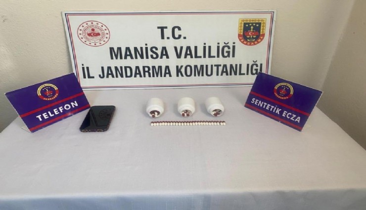Manisa’da sentetik ecza operasyonu: 2 şüpheli yakalandı
