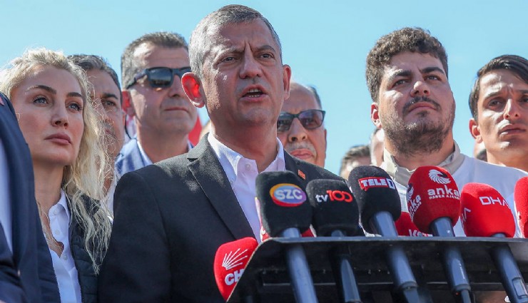 Özel'den sert sözler: 'Akın akın itibar suikastı yapıyor'