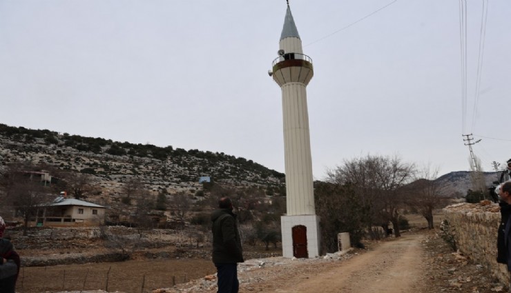 Adana’da ilginç olay: Minare var imam yok