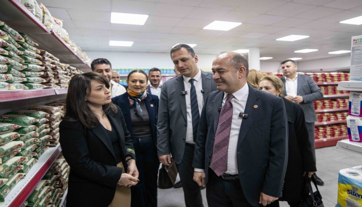 CHP Genel Başkan Yardımcısı Karabat’tan Bornova’ya tam not