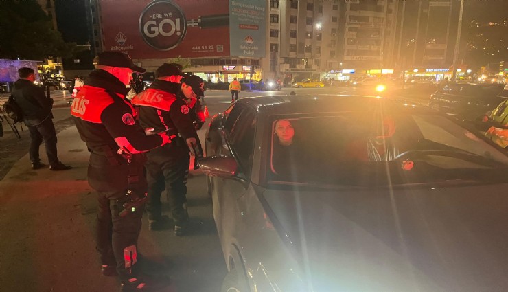 İzmir'de yeni yıl mesaisi: 13 bin personel sahada çalıştı