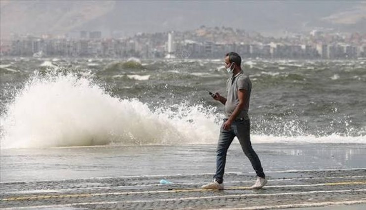 İzmir için sarı kodlu uyarı: Fırtına ve kuvvetli yağış geliyor