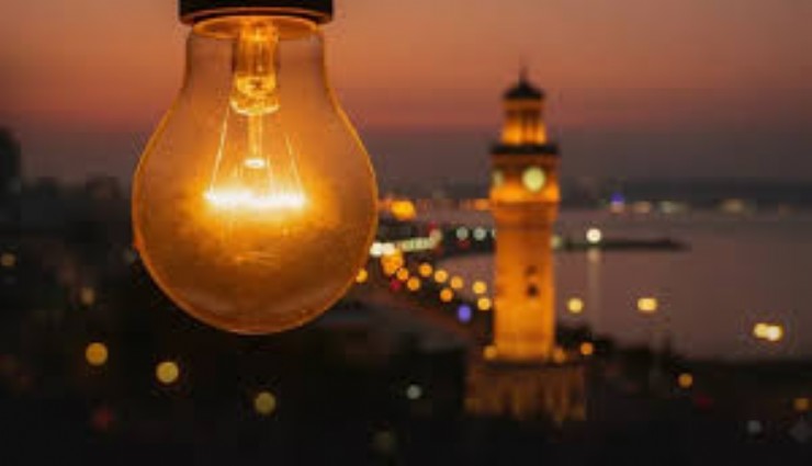 İzmir’de 17 ilçede elektrik kesintisi: İşte planlı kesintilerin olduğu merkezler