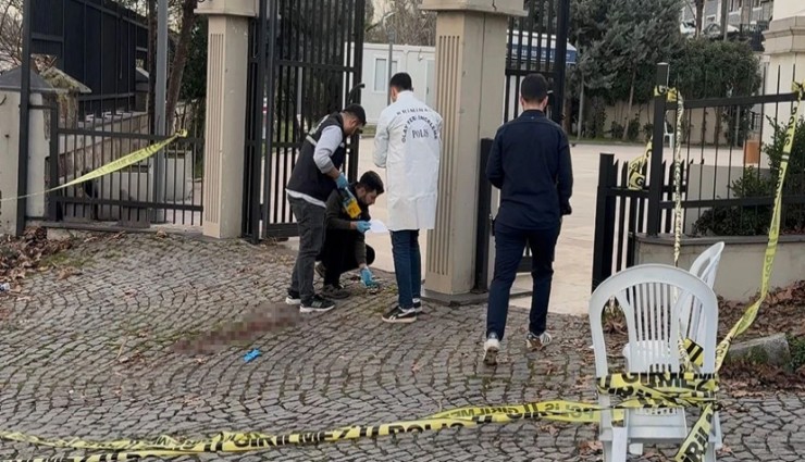 Kağıthane’de ağabey, annesinin cenazesinde kardeşini silahla vurarak katletti