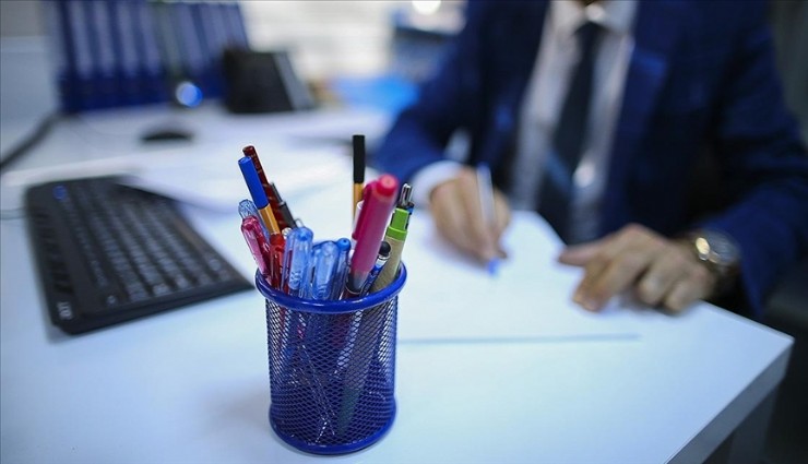 Kamu ve üniversiteler sözleşmeli personel alıyor