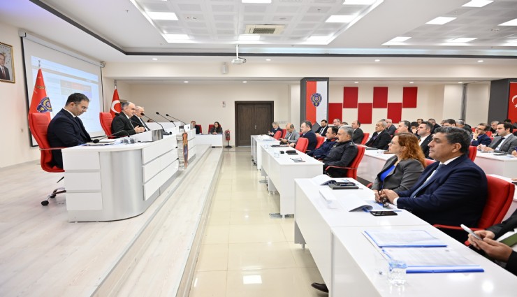 Manisa’da 61 milyar TL’lik 422 kamu yatırım projesi yürütülüyor