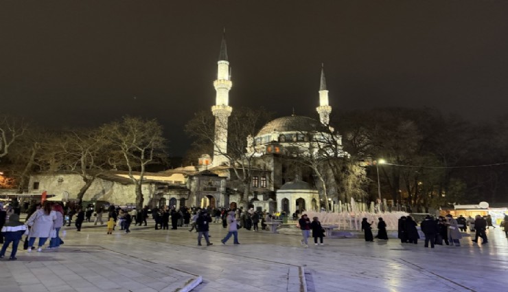 Miraç Kandili yurt genelinde dualarla idrak edildi