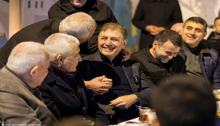 Başkan Tugay Kemalpaşalılarla sahur sofrasında buluştu