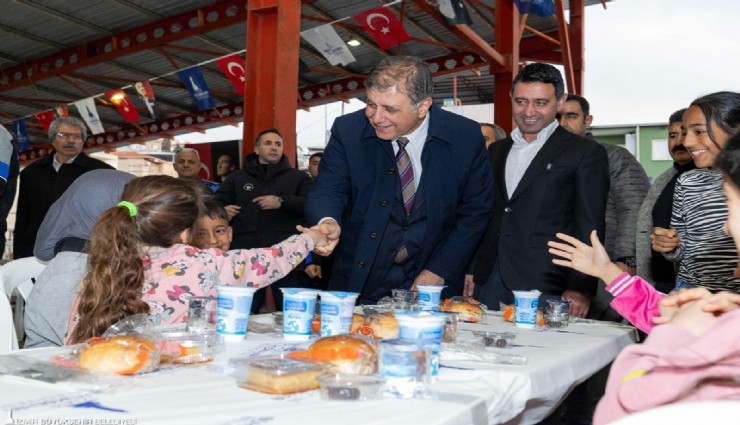 Bayraklı'da gönüller aynı sofrada
