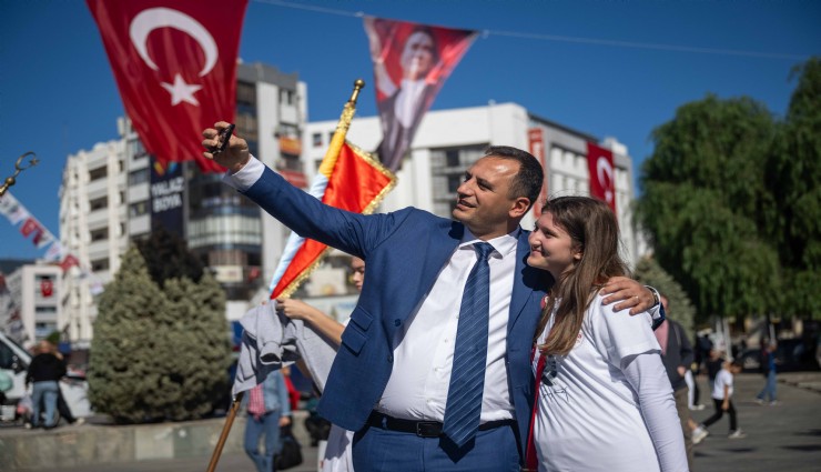 Bornova’dan gençlere altın destek