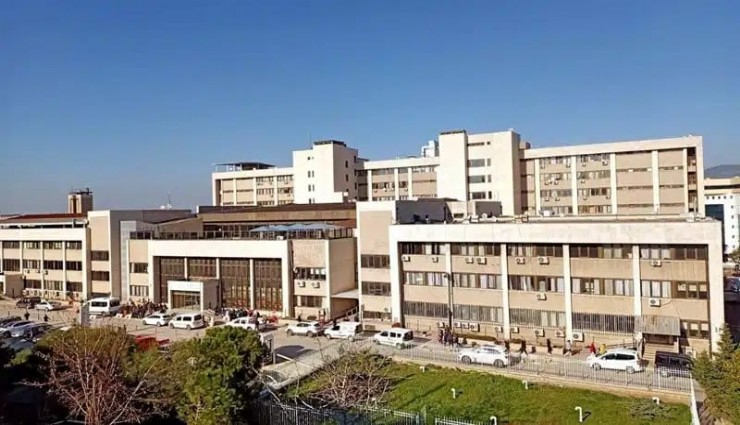 Bozyaka Hastanesi tarihe karışıyor: Yıkım ve moloz ihalesi açıldı