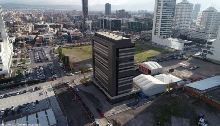 Büyükşehir’den Smyrna Tam Otomatik Otopark açıklaması: Geçici olarak kapatıldı