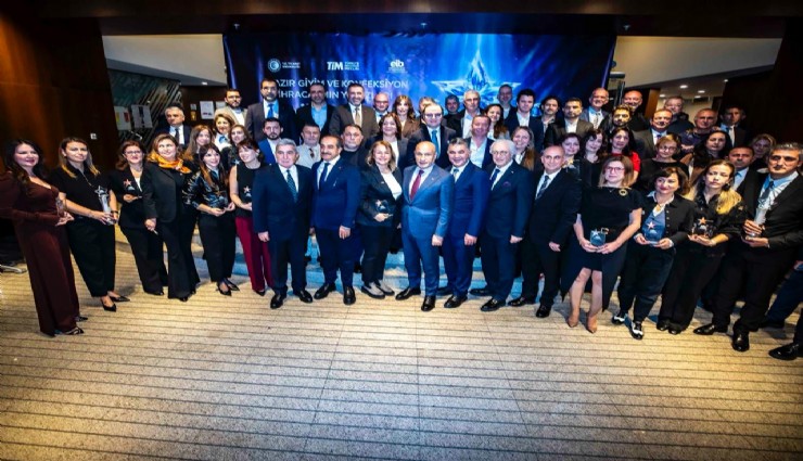Ege Yaş Meyve Sebze İhracatçıları Birliği 2025’te 1,23 milyar dolarlık ihracata ulaştı